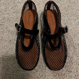 NWOT mesh flats